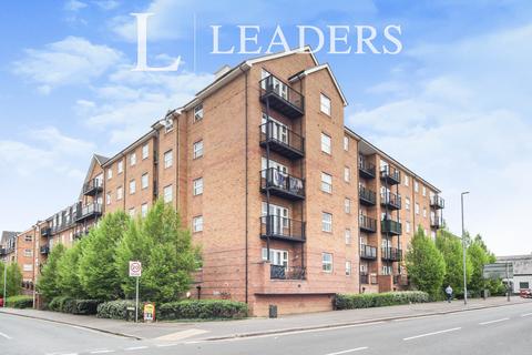 Large 1 bedroom apartment - Central Luton - The Academy - balcony and parking