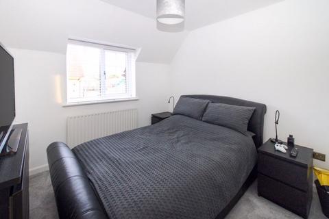 2 bedroom duplex for sale, St. Francis Court, Shefford SG17