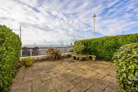 1 bedroom flat for sale, Marine Parade, Brighton, BN2