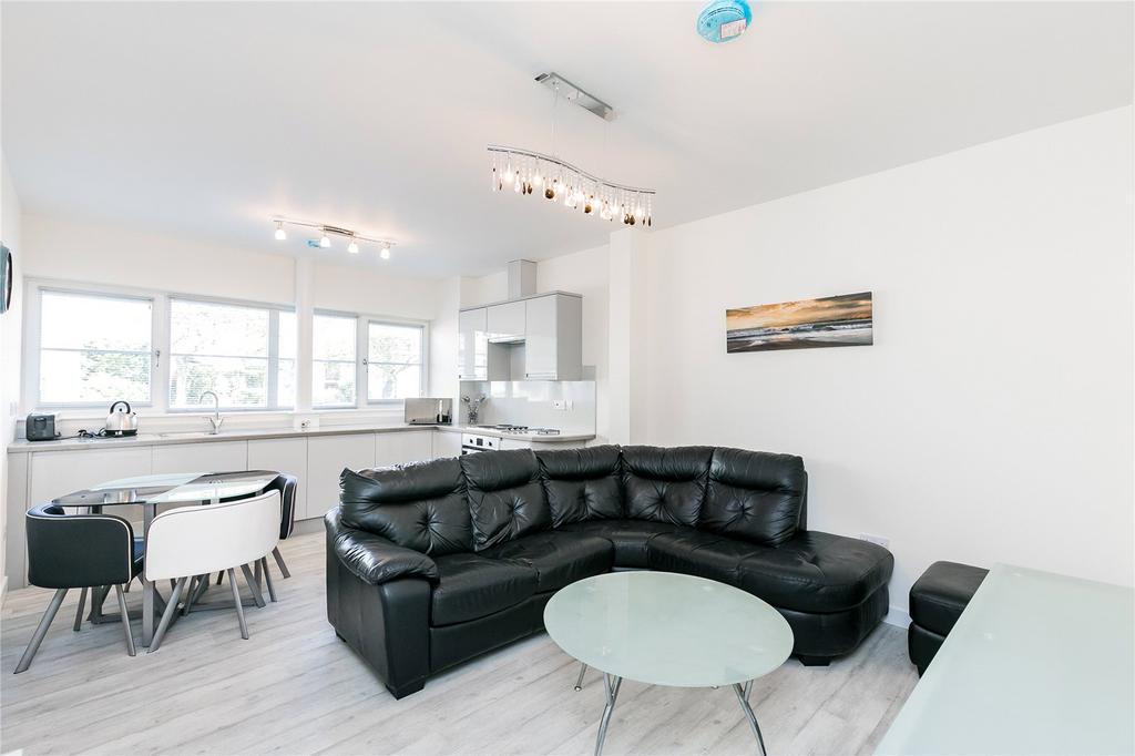 Kitchen Lounge