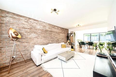 3 bedroom terraced house for sale, London W12