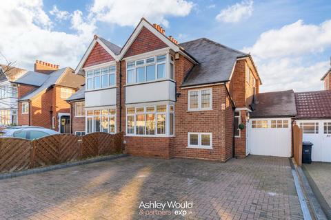 3 bedroom semi-detached house for sale, Stuart Road, Halesowen B62