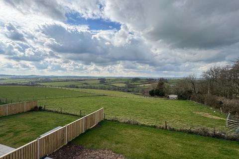3 bedroom detached house for sale, Launceston PL15
