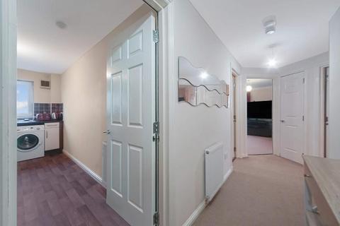 2 bedroom flat for sale, Cumbernauld Road, Riddrie, G33 2EA