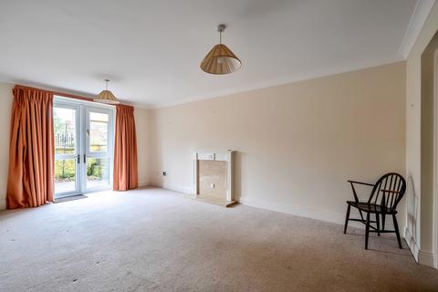 2 bedroom apartment for sale, Ashcombe Court, Ilminster, TA19