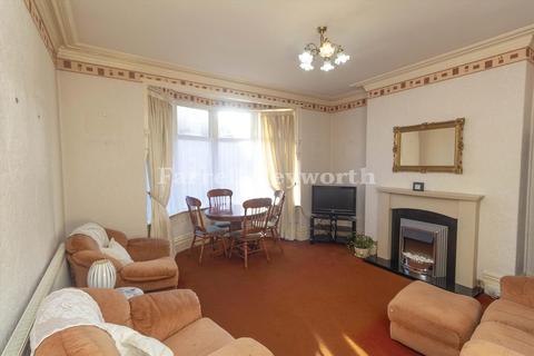 undefined, 6 Hampton Road, Blackpool FY4