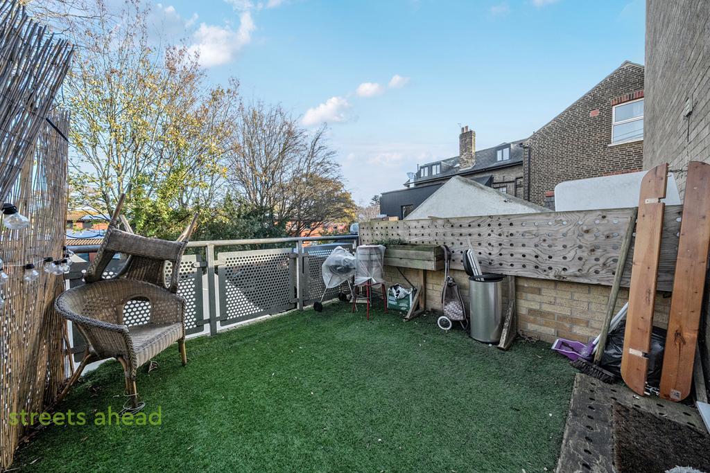 Aefdf0c5-3766-43c...