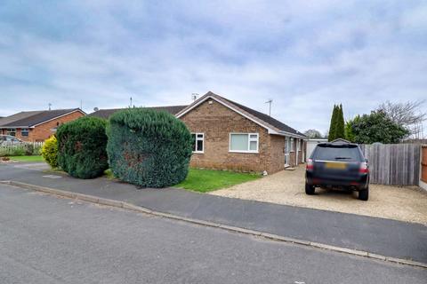 3 bedroom detached bungalow to rent, The Beeches, Holly Green, Upton upon Severn, WR8 0QQ