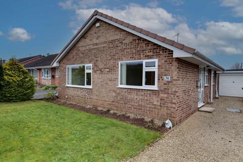 3 bedroom detached bungalow to rent, The Beeches, Holly Green, Upton upon Severn, WR8 0QQ