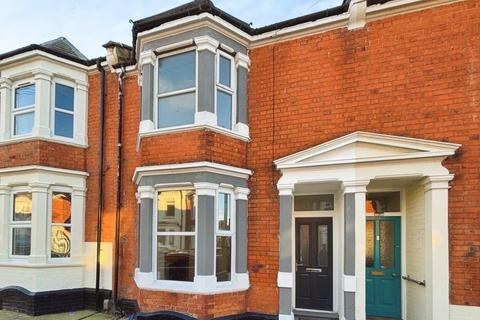 3 bedroom terraced house for sale, Derby Road, Abington, Northampton NN1