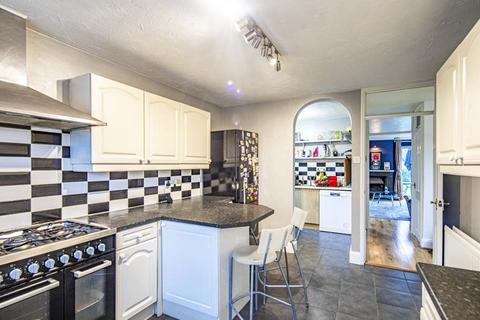 Glencairn Greenmore, Woodcote, Reading, RG8 0RJ