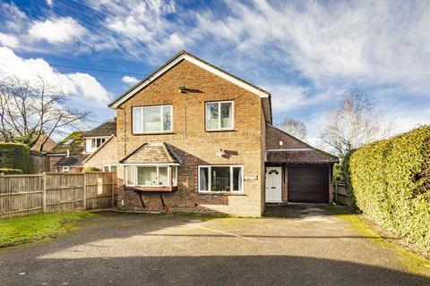 Glencairn Greenmore, Woodcote, Reading, RG8 0RJ