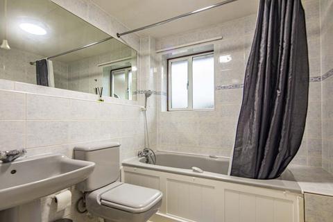 Glencairn Greenmore, Woodcote, Reading, RG8 0RJ