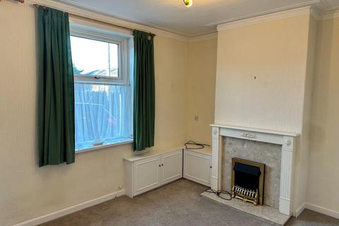 2 bedroom terraced house to rent, North Parade, Burley In Wharfedale, Ilkley