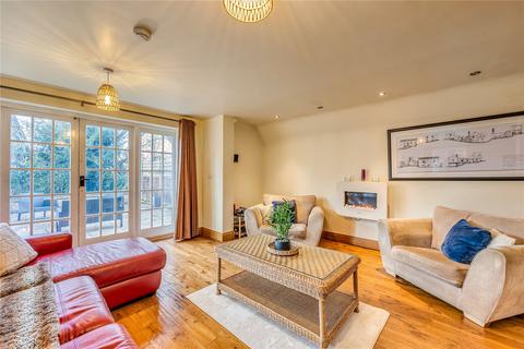 10 Brook Lane, Renhold, Bedford, MK41 0LD