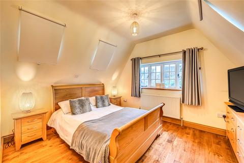 10 Brook Lane, Renhold, Bedford, MK41 0LD
