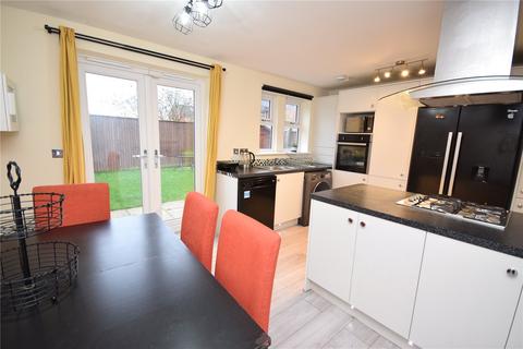 3 bedroom terraced house to rent, Maple Gardens, Leeds, West Yorkshire