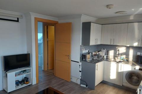 1 bedroom flat to rent, Cullingworth Road, London