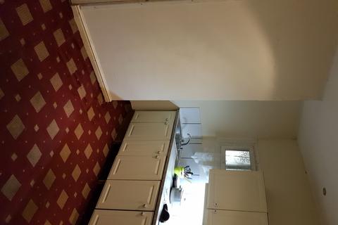 1 bedroom flat to rent, A The Orchard, Bilston