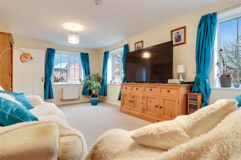 16 Ash Drive, South Molton, EX36 3FA