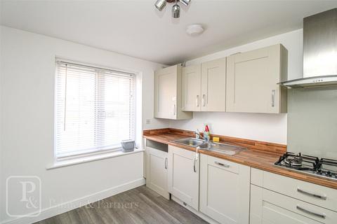 3 Ambrose Way, Walton On The Naze, CO14 8FP
