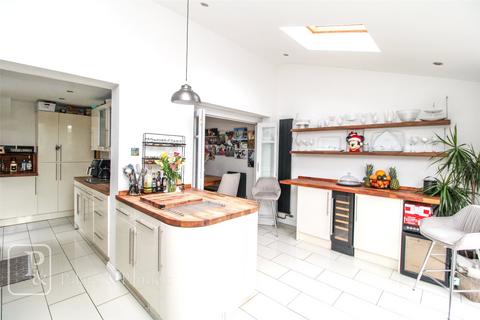 53 Dorking Crescent, Clacton-on-sea, CO16 8FQ