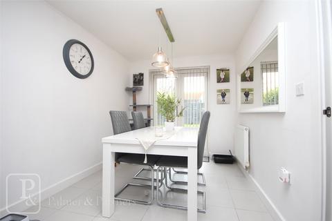 1 Addis Road, Clacton-on-sea, CO16 8GR