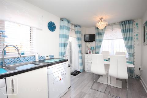 1 Cleave Close, Clacton-on-sea, CO16 8GQ