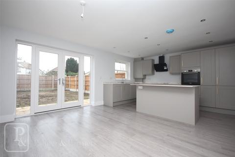 3 bedroom end of terrace house for sale, Connaught Gardens, Connaught Gardens East, Clacton-On-Sea, Essex, CO15