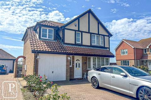 21 Bexhill Close, Clacton-on-sea, CO15 1XU