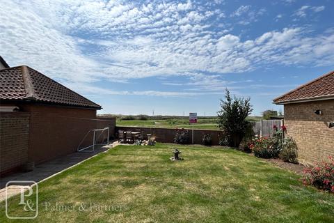 21 Bexhill Close, Clacton-on-sea, CO15 1XU