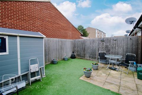 1 bedroom bungalow for sale, Luff Way, Walton on the Naze, Essex, CO14