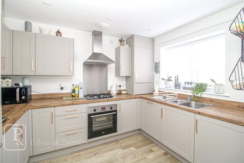 3 bedroom semi-detached house for sale, Warner Drive, Walton on the Naze, Essex, CO14