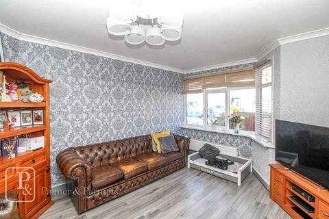 42 Carrs Road, Clacton-on-sea, CO15 3ET