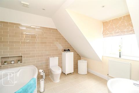 3 bedroom end of terrace house for sale, Kirby Road, Great Holland, Frinton-on-Sea, Essex, CO13