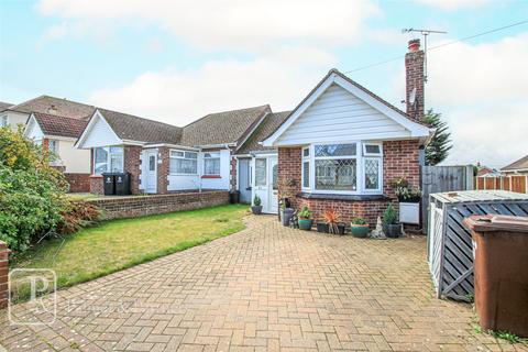 2 bedroom bungalow for sale, Merrilees Crescent, Holland-on-Sea, Clacton-on-Sea, Essex, CO15