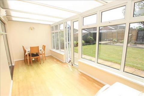 23 Cottage Grove, Clacton-on-sea, CO16 8DH