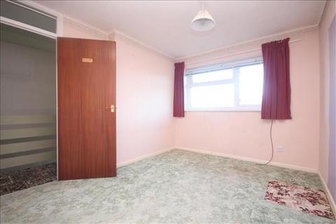 10 Banister Close, Clacton-on-sea, CO16 8XD