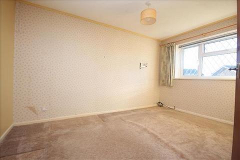 10 Banister Close, Clacton-on-sea, CO16 8XD