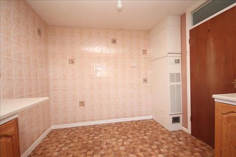 10 Banister Close, Clacton-on-sea, CO16 8XD