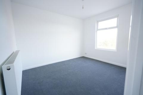 1 bedroom apartment to rent, Southend Road, Grays