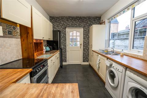 69 Highfield Avenue, Grimsby, DN32 0JW