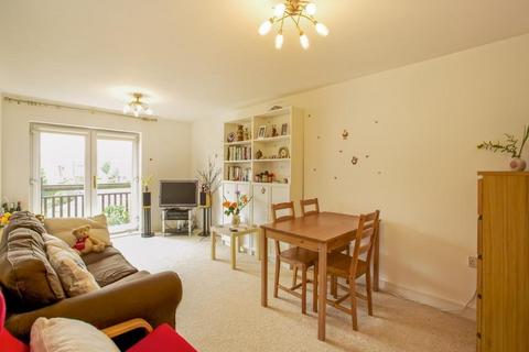 2 bedroom apartment for sale, Fareham Close, Preston PR5