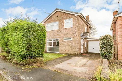 3 bedroom detached house for sale, Bowness Court, Cheshire CW12