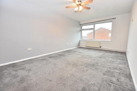 2 bedroom maisonette to rent, Carrington Way, Braintree CM7