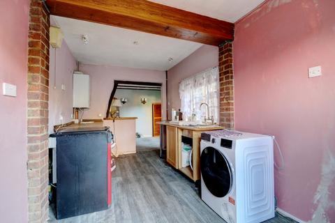 2 bedroom end of terrace house for sale, Gordon Road, High Wycombe HP13