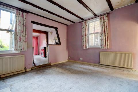 2 bedroom end of terrace house for sale, Gordon Road, High Wycombe HP13