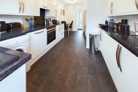 49 Clyde Avenue, Hebburn, NE31 2JW