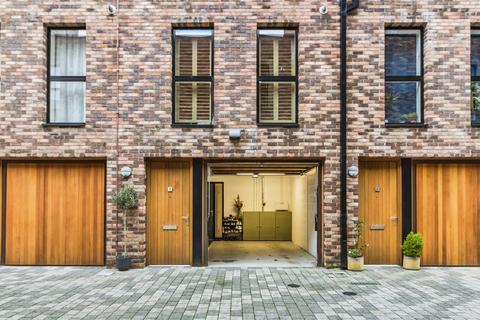 2 bedroom apartment for sale, Lockgate Mews, Manchester M4