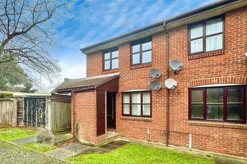 1 bedroom maisonette for sale, Cooper Close, Kent DA9